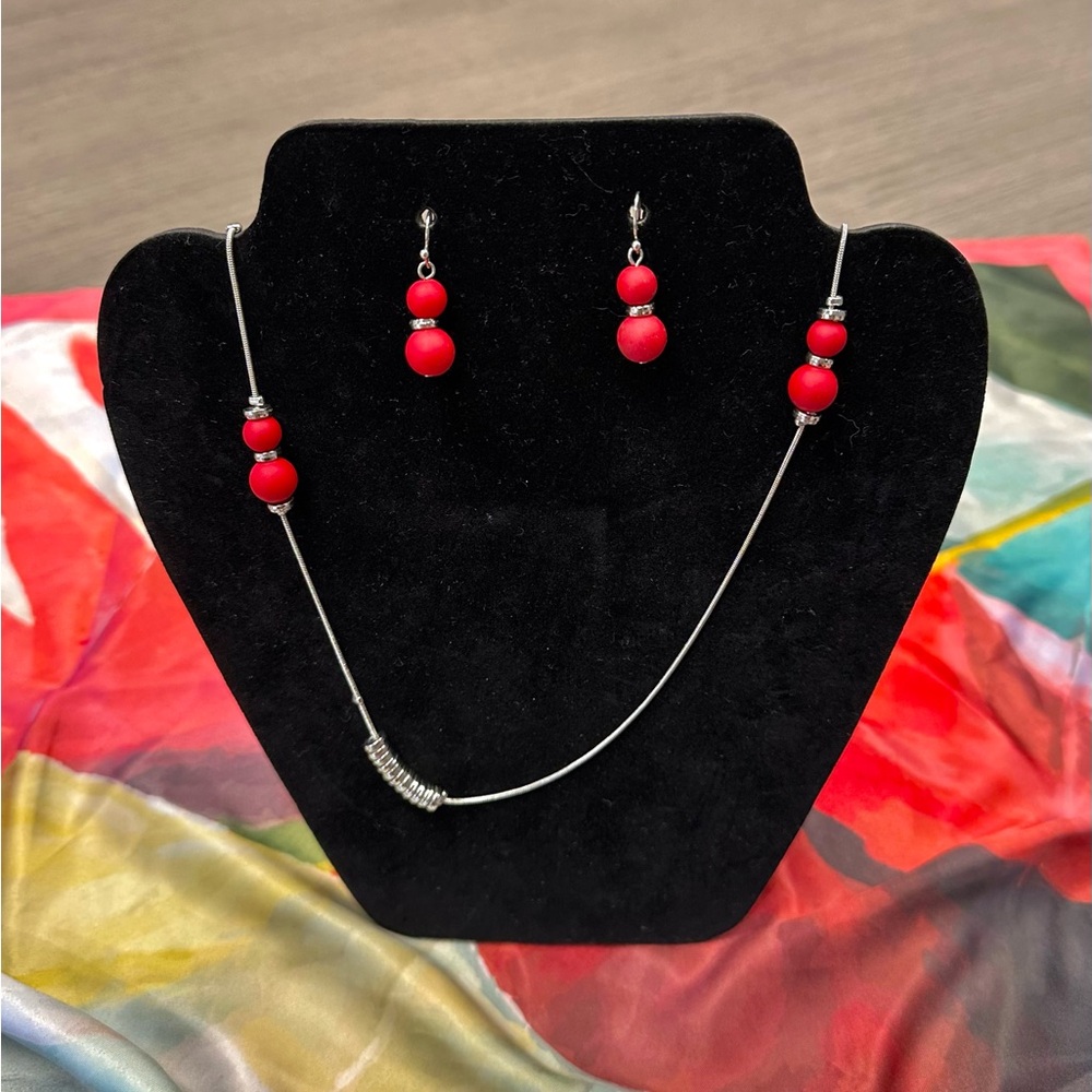 Charming Charlie Necklace and Earrings set